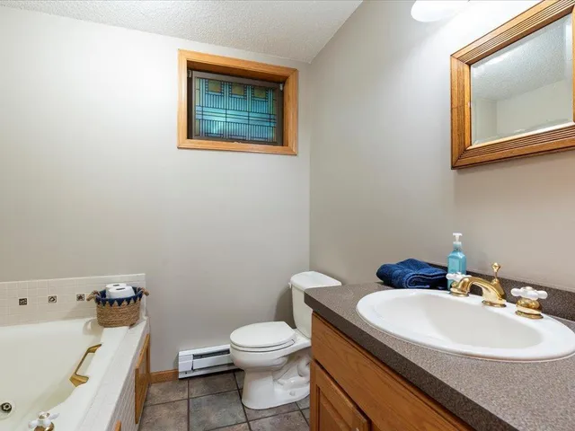 $374,950 | 27311 Nelson Drive, Deerwood, MN 56444