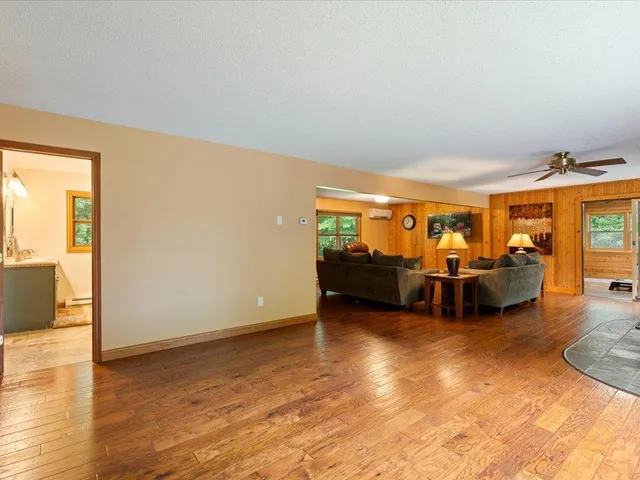 $374,950 | 27311 Nelson Drive, Deerwood, MN 56444