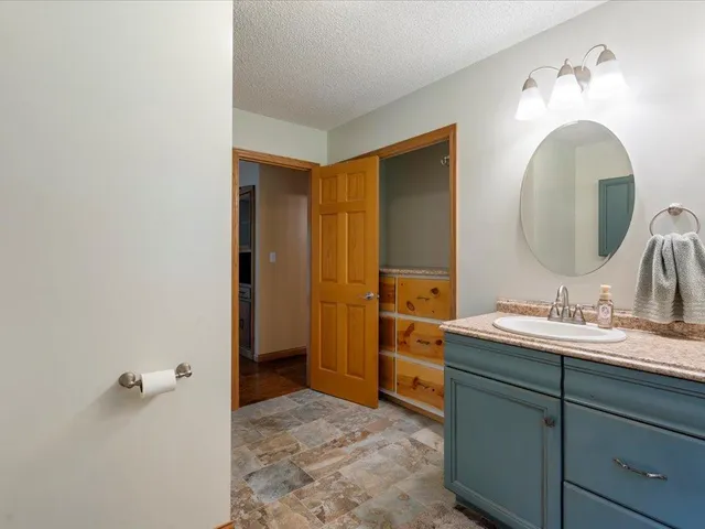 $374,950 | 27311 Nelson Drive, Deerwood, MN 56444