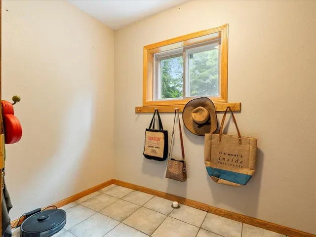 $374,950 | 27311 Nelson Drive, Deerwood, MN 56444