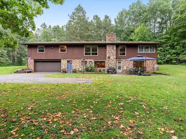$374,950 | 27311 Nelson Drive, Deerwood, MN 56444