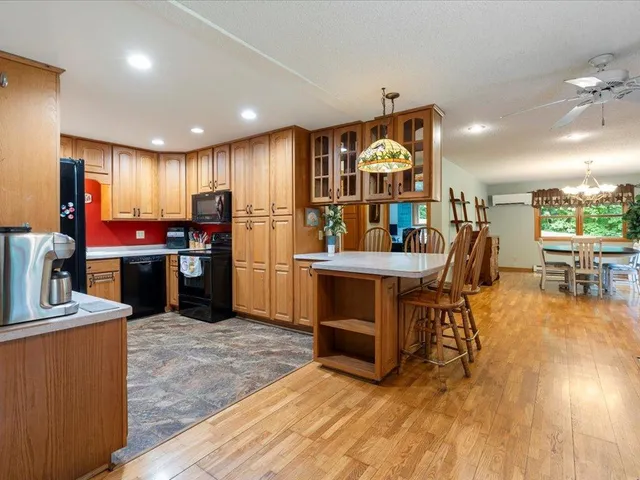 $374,950 | 27311 Nelson Drive, Deerwood, MN 56444