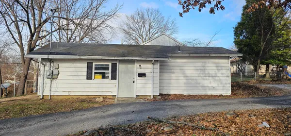 $149,000 | 2923 Mt Vernon Avenue, Evansville, IN 47712