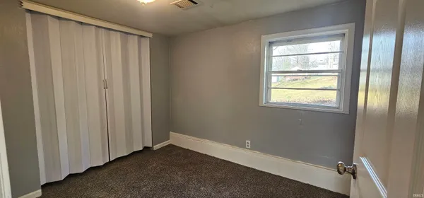 $149,000 | 2923 Mt Vernon Avenue, Evansville, IN 47712