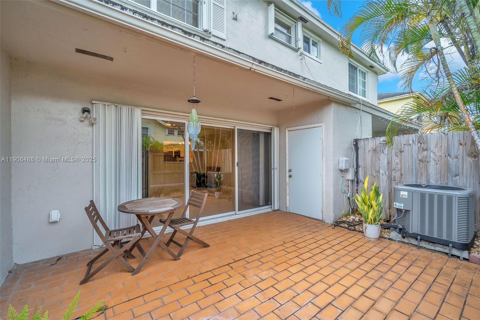 11864 Southwest 97th Terrace Miami, FL 33186 - Photo 15 of 35