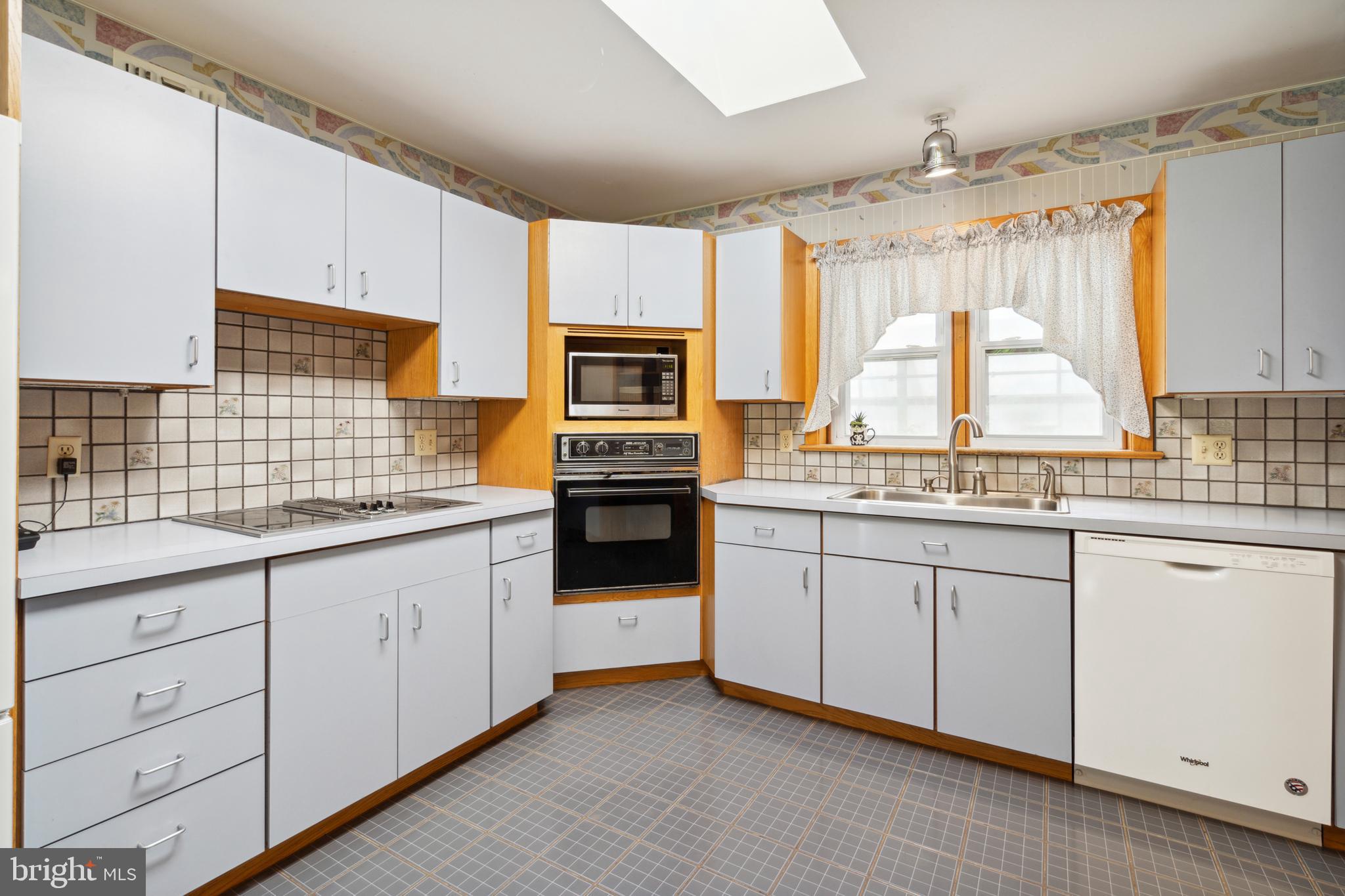 1008 Cowpath Road Hatfield, PA 19440 - Photo 17 of 65 Gallery Image 17