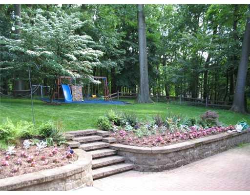 9832 Woodland Road North Pittsburgh, PA 15237 - Photo 2 of 9 Patio/Deck.