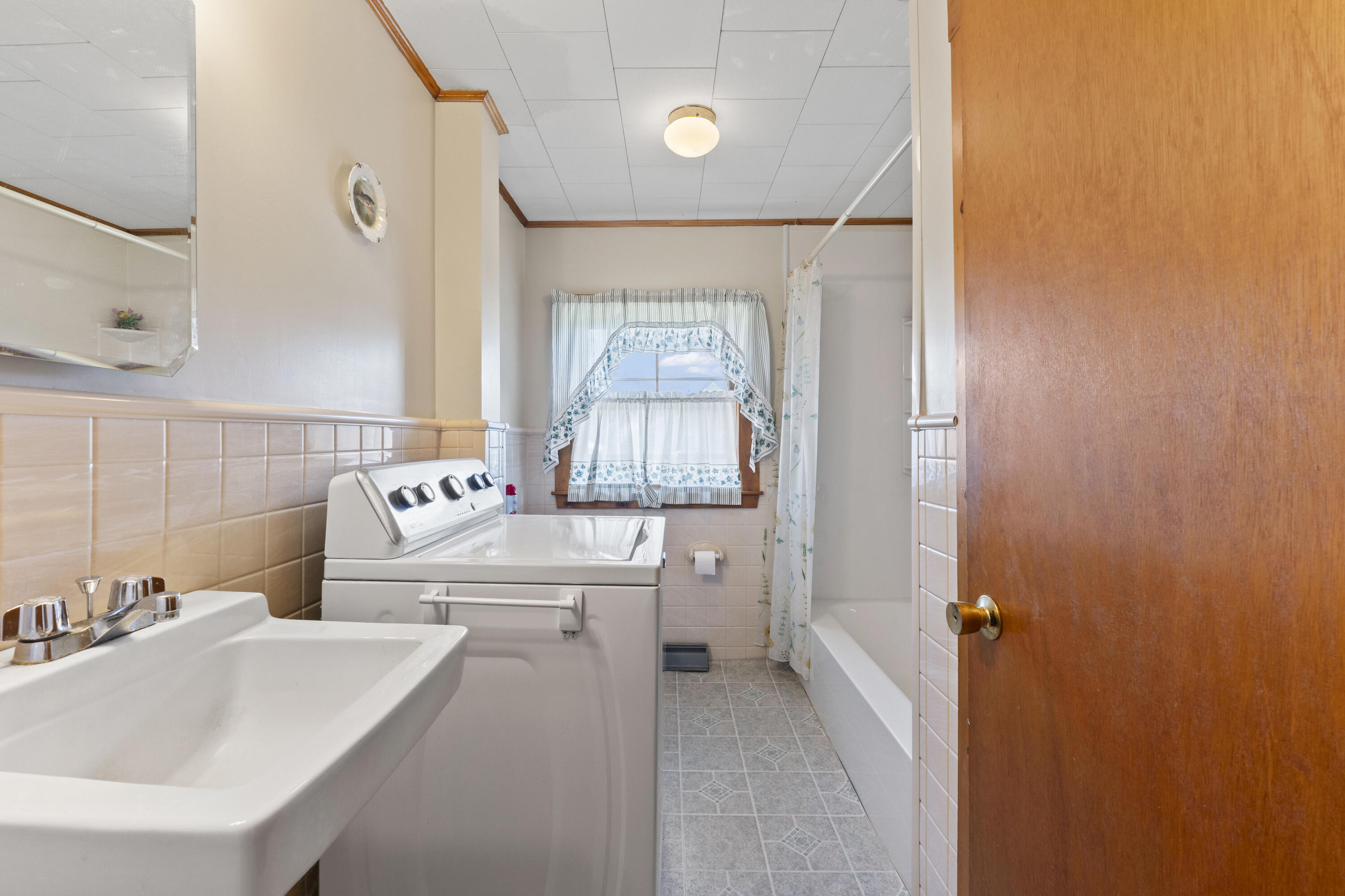 835 Ocean Avenue Wells, ME 04090 - Photo 13 of 43 835 Ocean Avenue, Wells, ME 04090