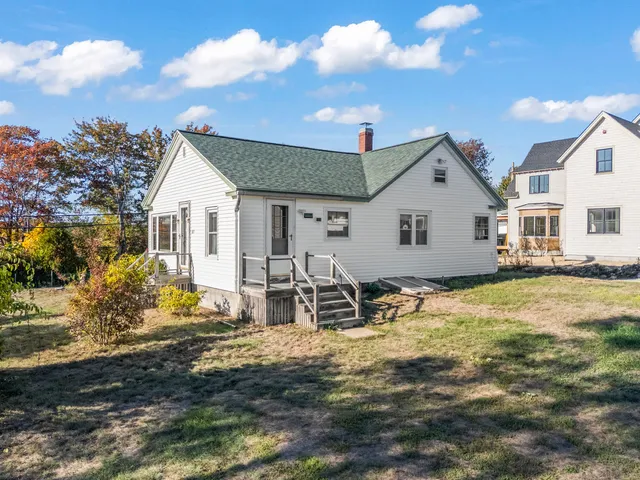 $1,395,000 | 835 Ocean Avenue, Wells, ME 04090