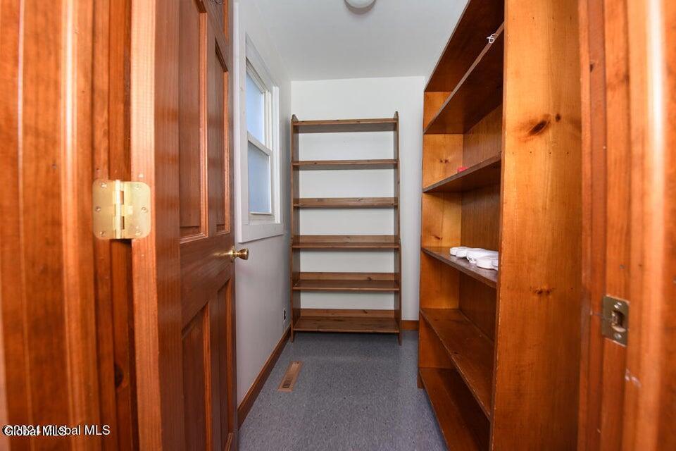 166 Old Loudon Road Colonie, NY 12110 - Photo 10 of 25 20240531130303818536000000-o