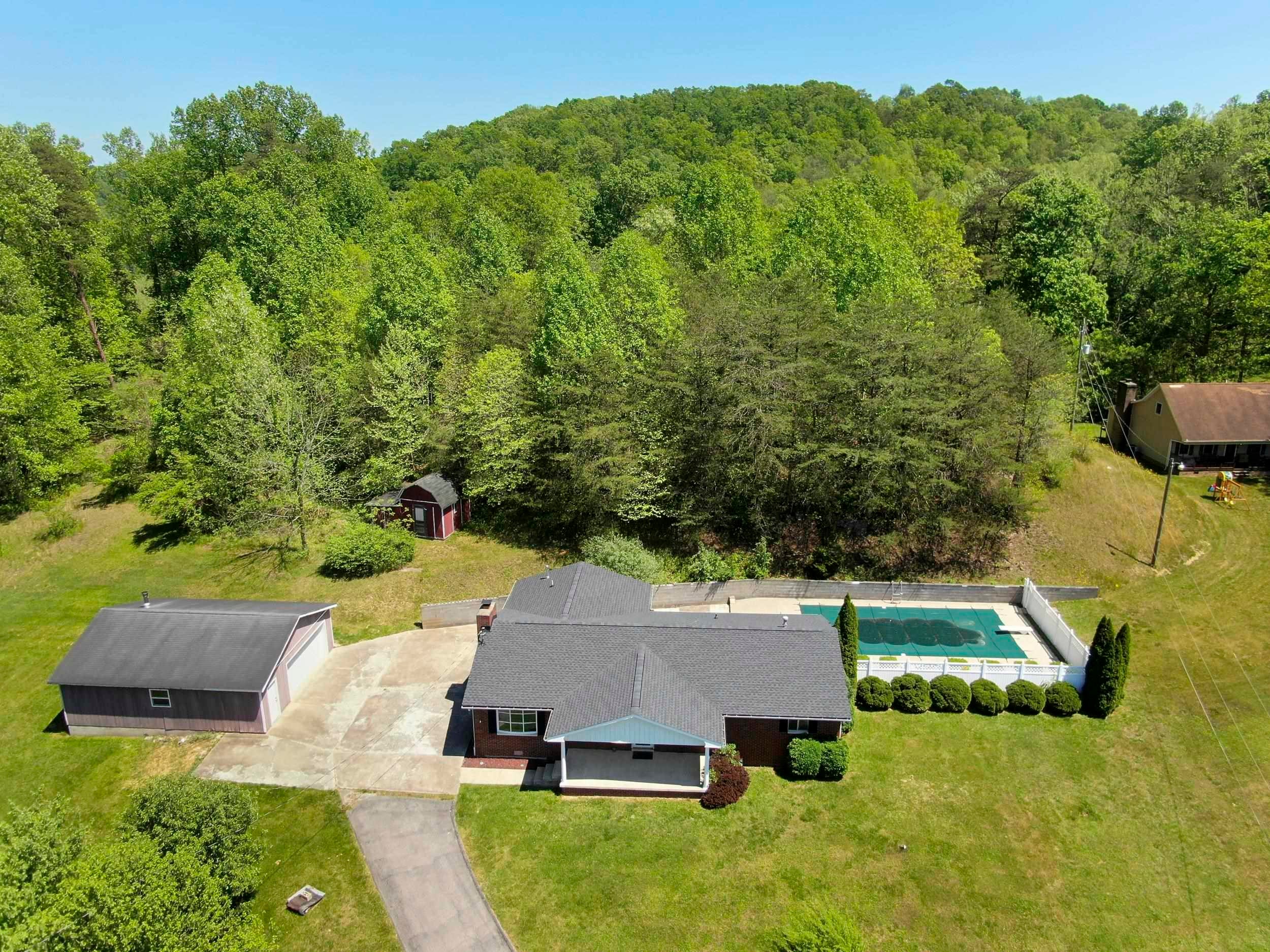 982 Ardel Road Wayne, WV 25570 - Photo 23 of 32 Gallery Image 23