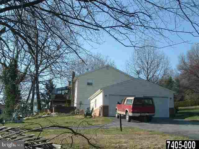 10 Donrene Road Mount Wolf, PA 17347 - Photo 8 of 8 Gallery Image 8