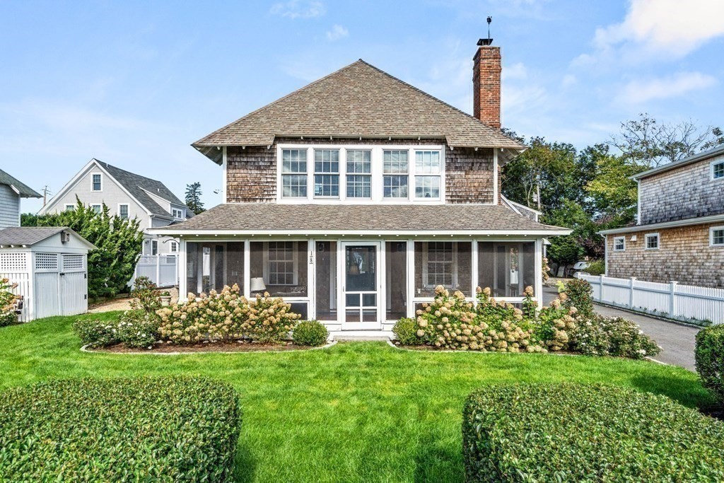 18 Gannett Road Scituate, MA 02066 - Photo 11 of 36 Gallery Image 11