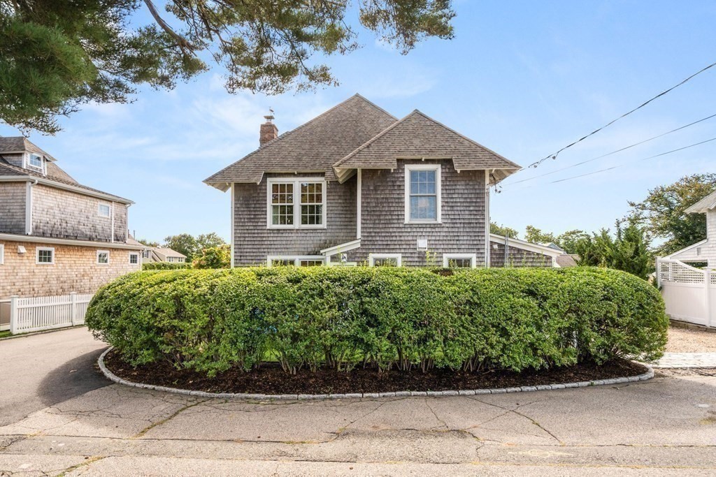 18 Gannett Road Scituate, MA 02066 - Photo 28 of 36 Gallery Image 28
