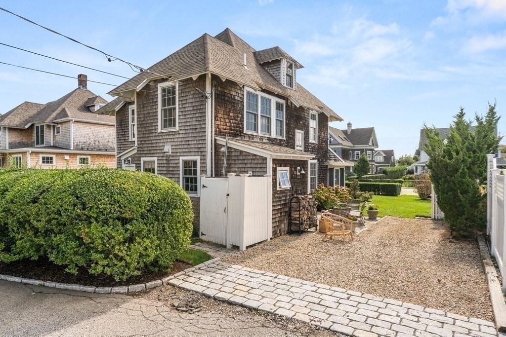 18 Gannett Road Scituate, MA 02066 - Photo 29 of 36 Gallery Image 29