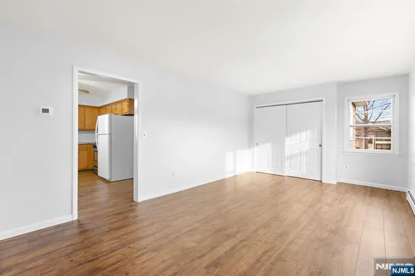 $2,750 | 70 2nd Avenue, Secaucus, NJ 07094