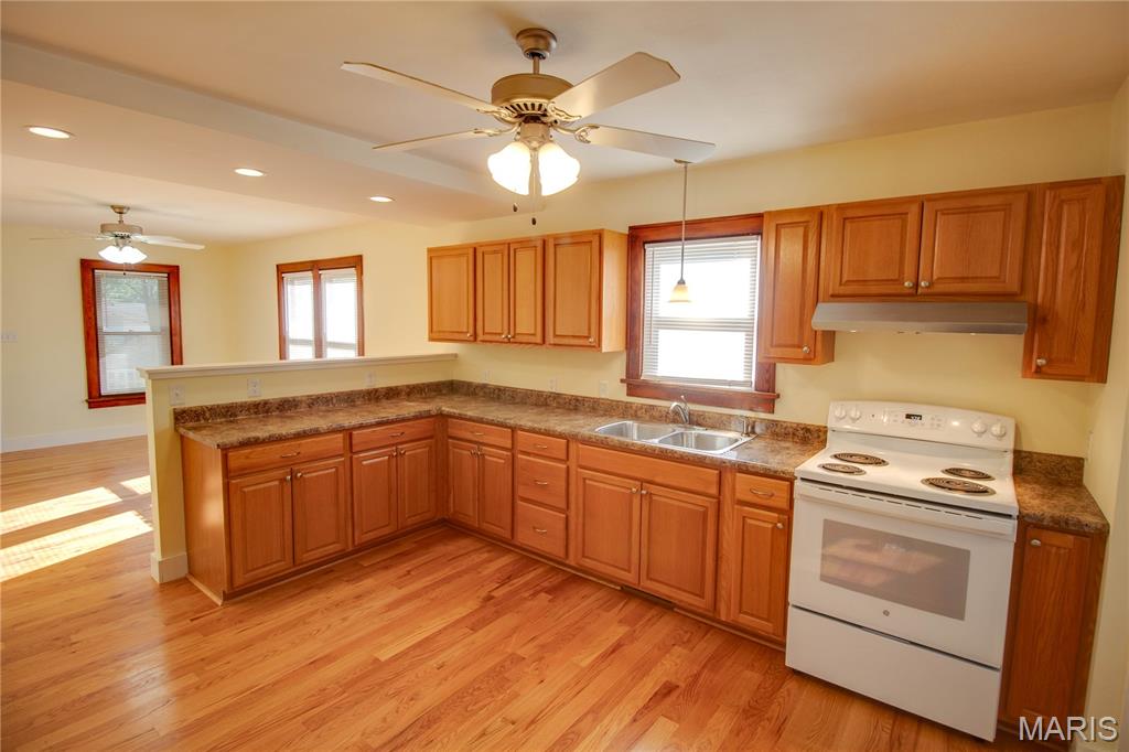 2931 Main Street Alton, IL 62002 - Photo 10 of 32