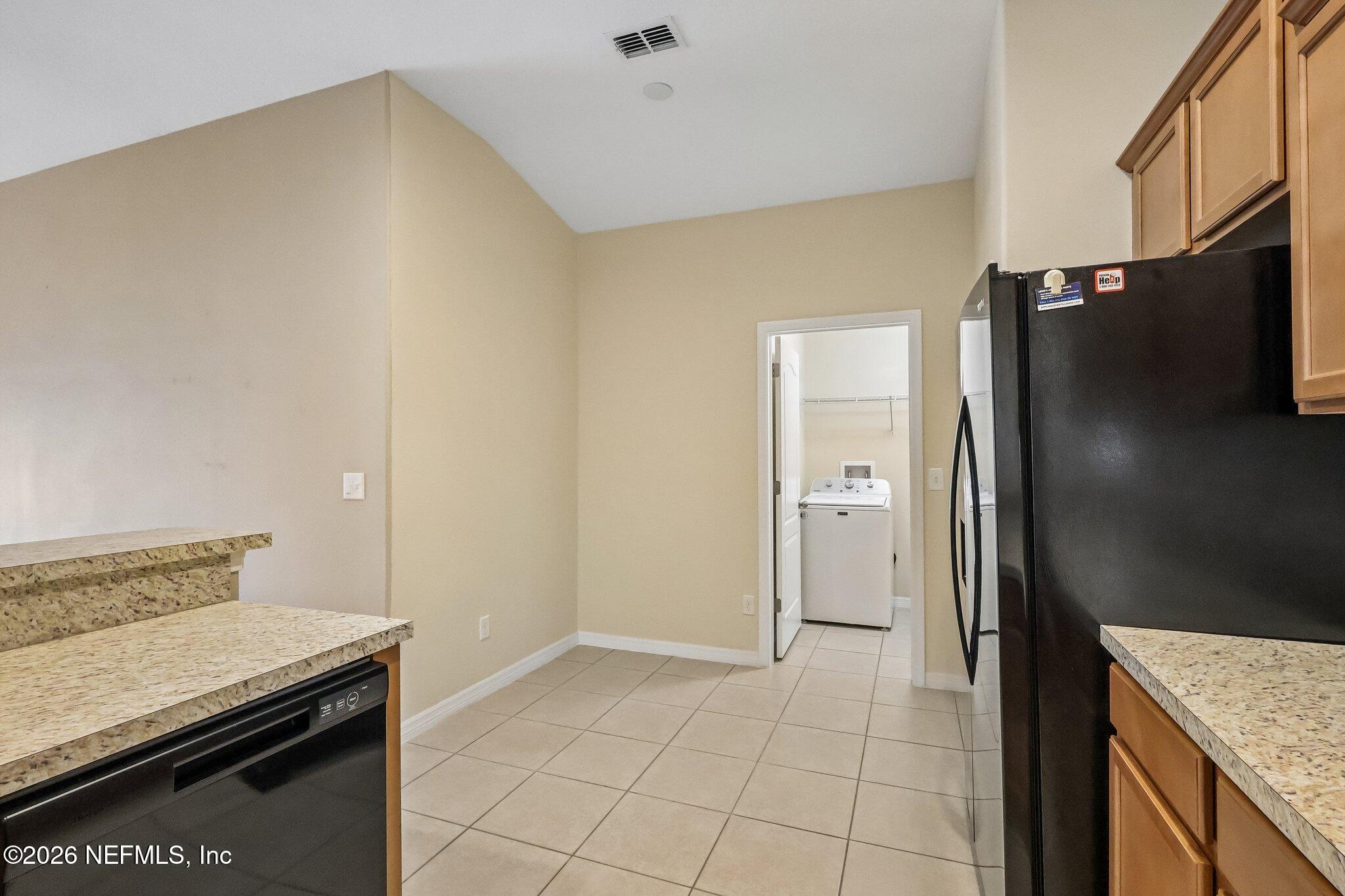 340 Bella Rosa Circle Sanford, FL 32771 - Photo 17 of 37 18-web-or-mls-Bella Rosa Cir-S2806-018