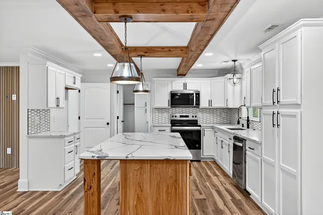 $429,000 | 616 State Rd S-11-117, Gaffney, SC 29340