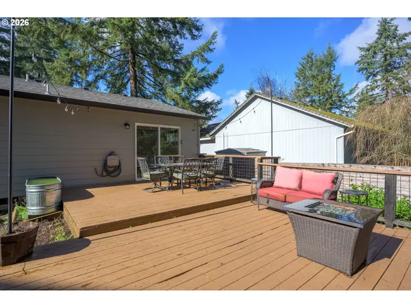 $375,000 | 87953 Sherwood Street, Veneta, OR 97487
