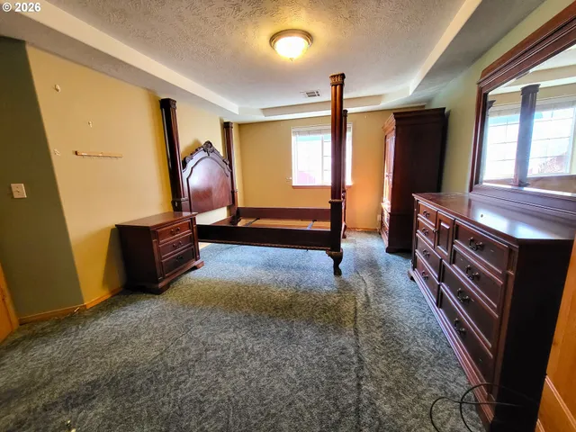 $439,900 | 3884 Shenstone Drive, Eugene, OR 97404