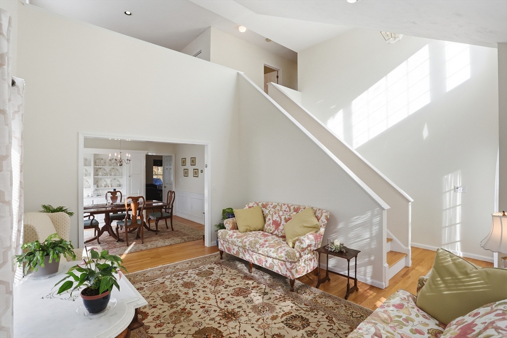 5 Augusta Way, Unit 5 Chelmsford, MA 01863 - Photo 5 of 42