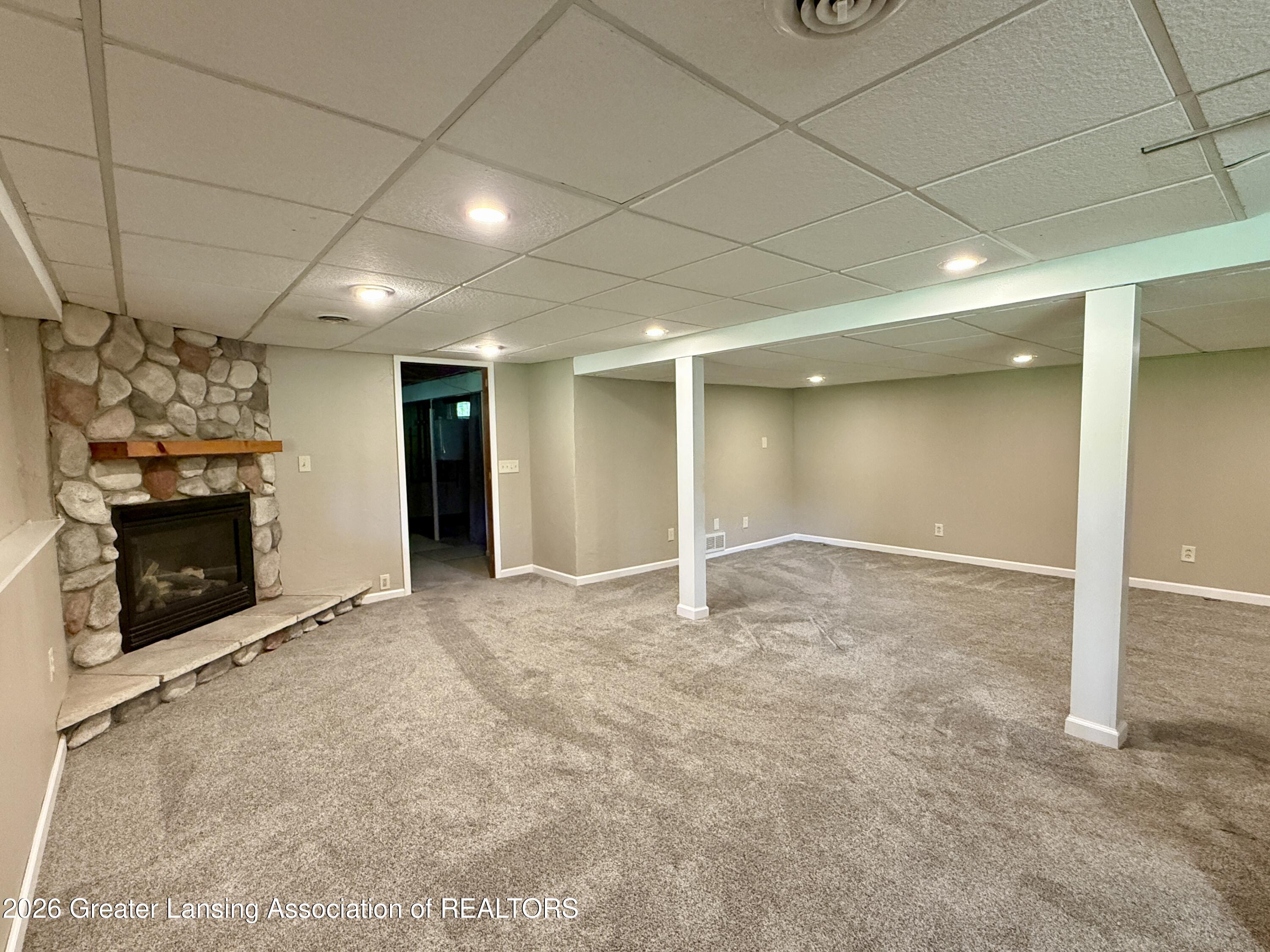 15479 Airport Road Lansing, MI 48906 - Photo 17 of 30 IMG_0347
