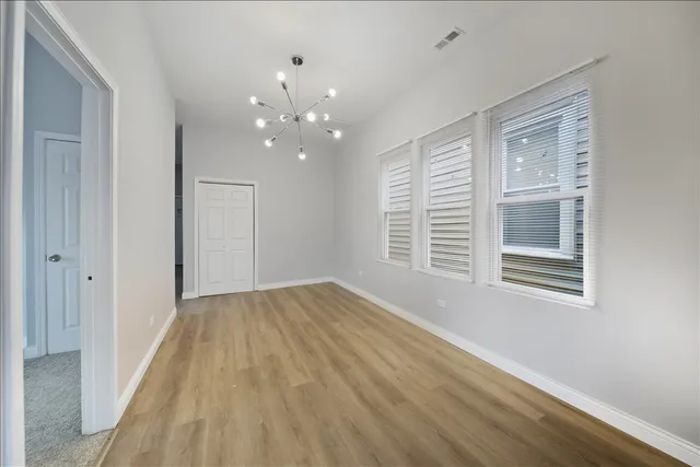 $1,400 | 3002 East 81st Street, Unit 2, Chicago, IL 60617