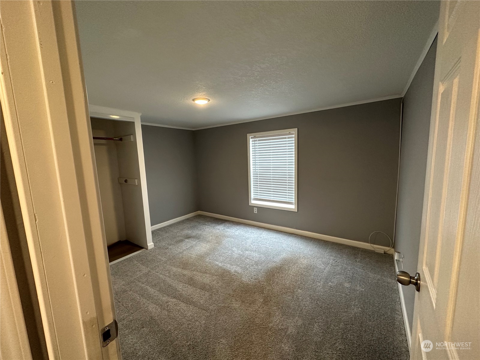 15251 Maple Drive Renton, WA 98058 - Photo 12 of 14 Gallery Image 12