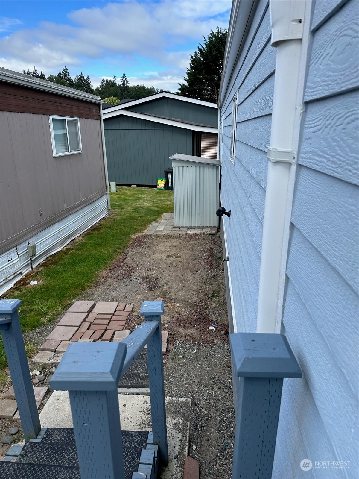 15251 Maple Drive Renton, WA 98058 - Photo 4 of 14 Gallery Image 4