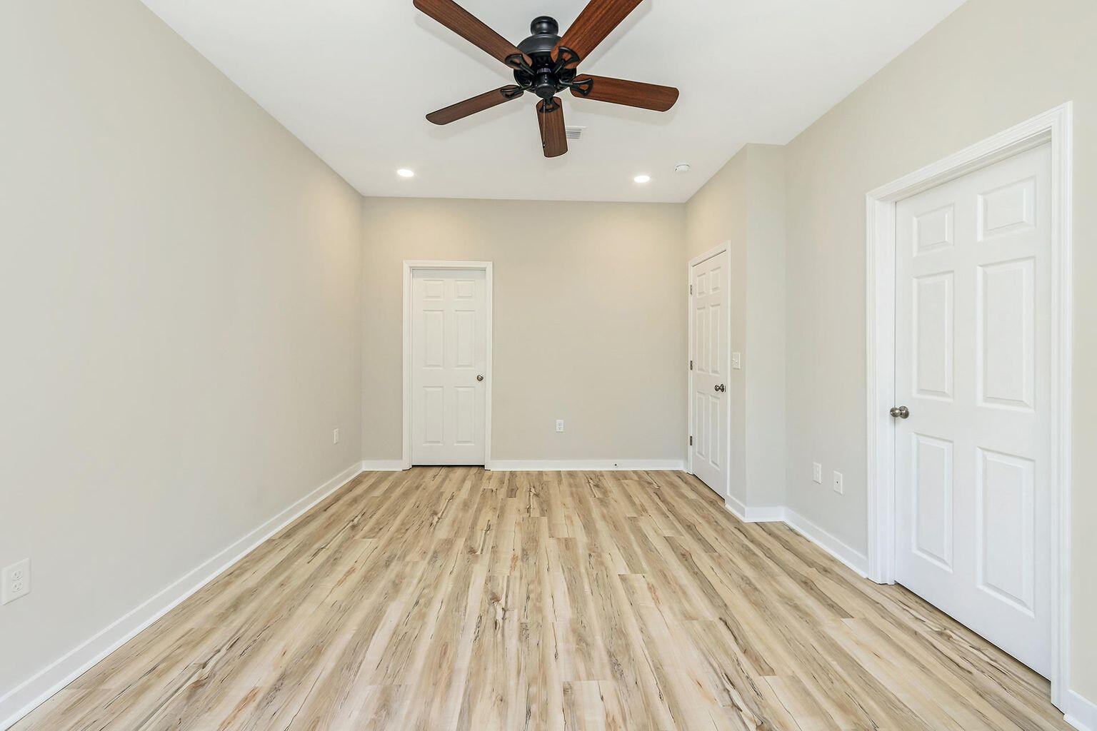 182 Madison Street, Unit B Freeport, FL 32439 - Photo 21 of 36 20201217144512479894000000-o