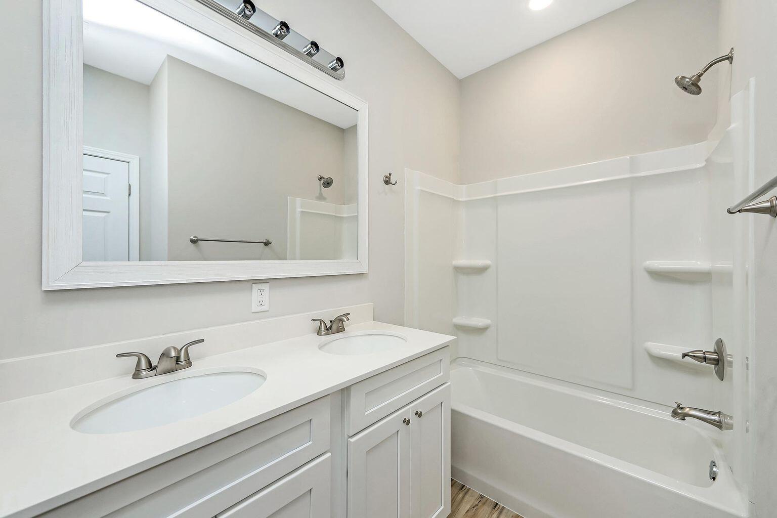 182 Madison Street, Unit B Freeport, FL 32439 - Photo 25 of 36 20201217144509592273000000-o