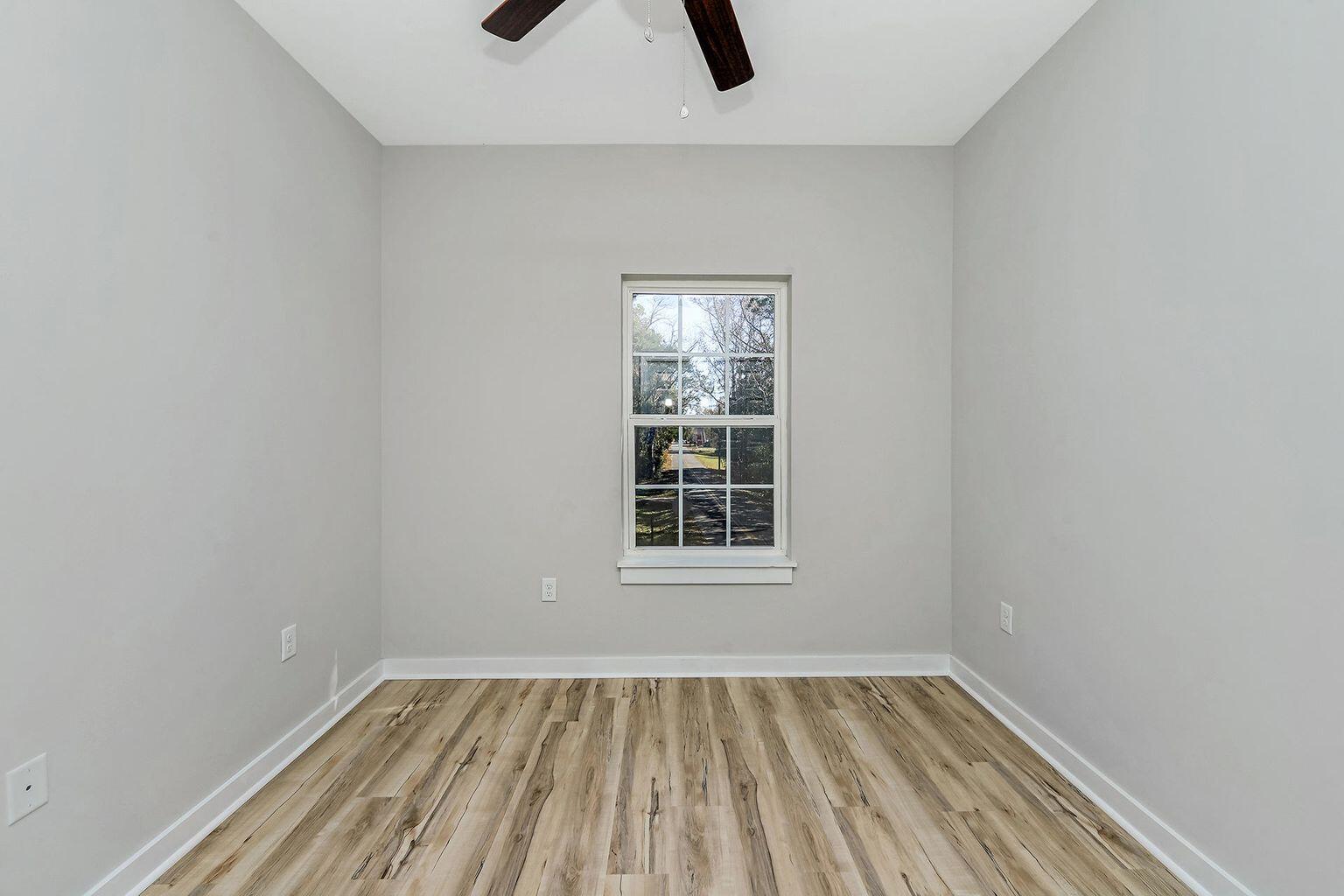 182 Madison Street, Unit B Freeport, FL 32439 - Photo 27 of 36 20201217144531786988000000-o