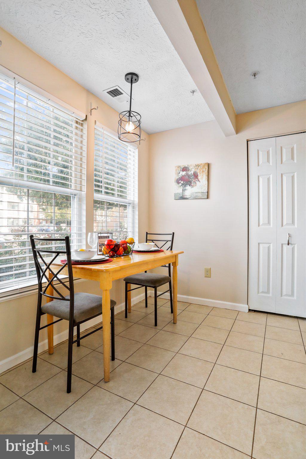 2445 Blue Spring Court, Unit 101 Odenton, MD 21113 - Photo 3 of 45 Dining Area