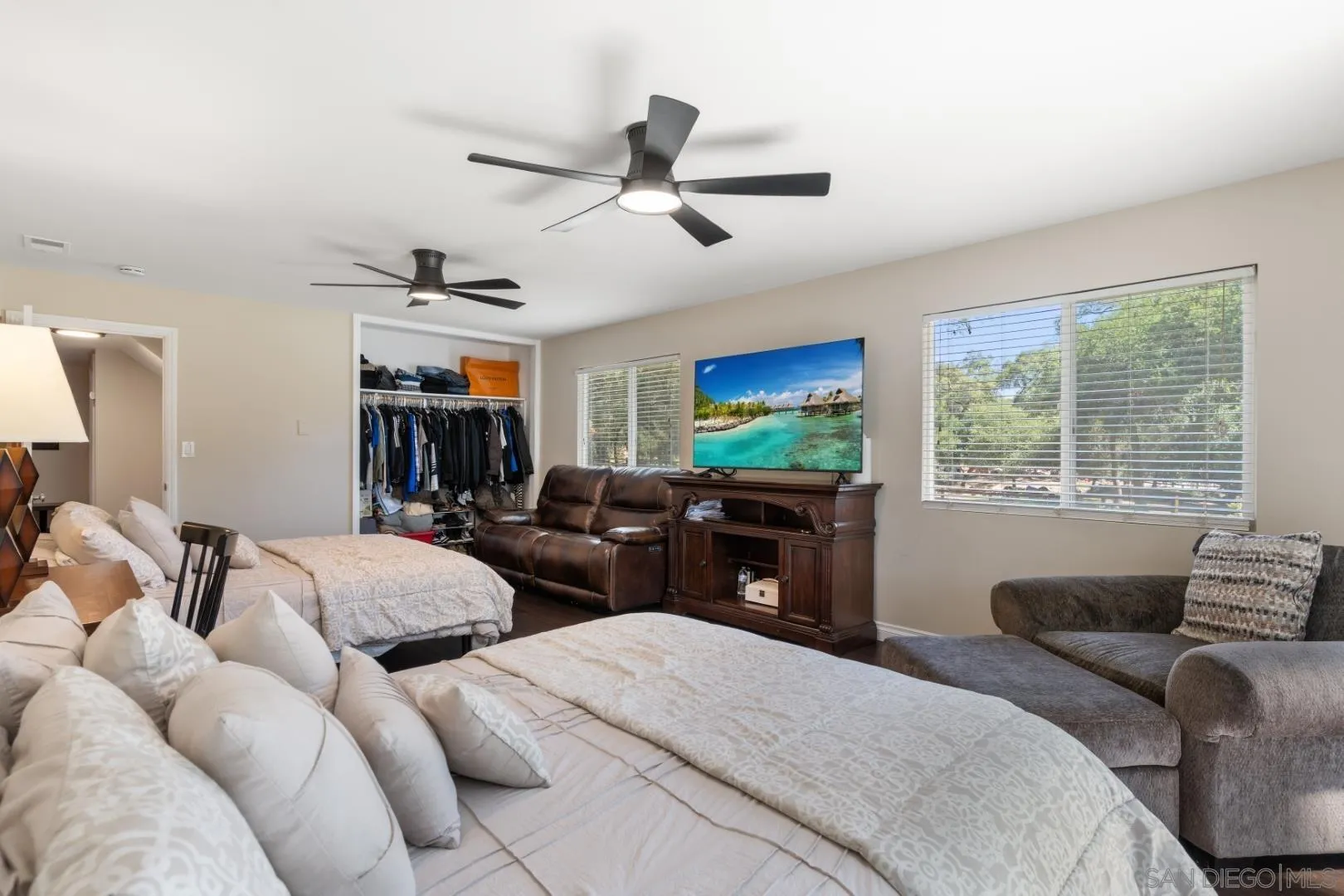 28108 Mountain Meadow Road Escondido, CA 92026 - Photo 26 of 38