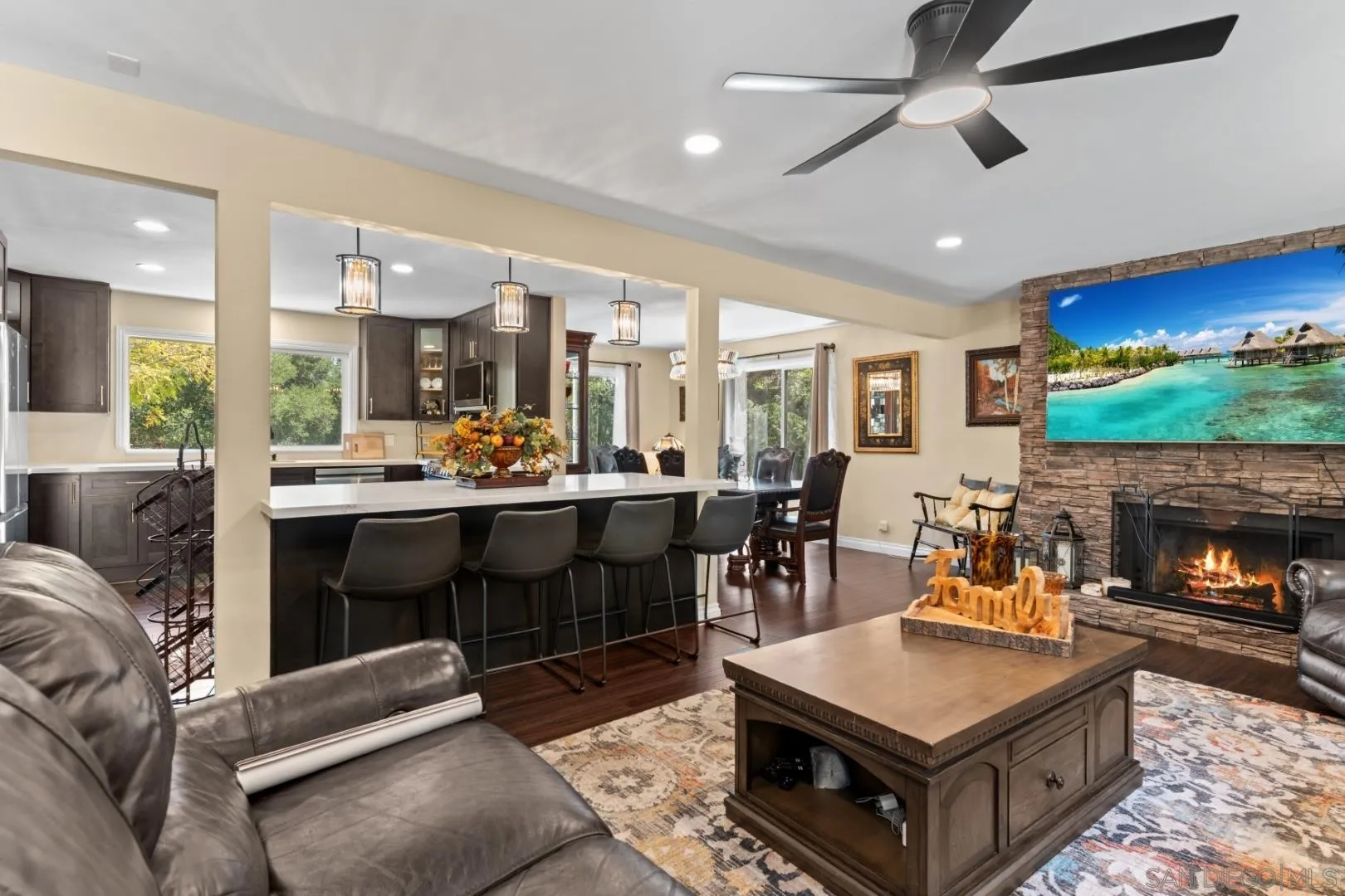 28108 Mountain Meadow Road Escondido, CA 92026 - Photo 6 of 38