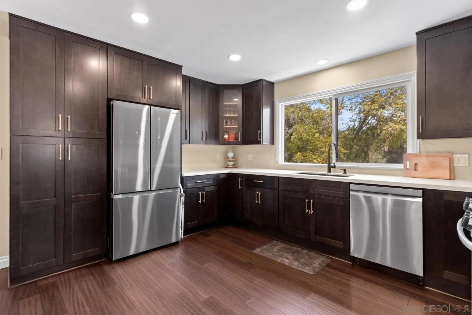 28108 Mountain Meadow Road Escondido, CA 92026 - Photo 9 of 38