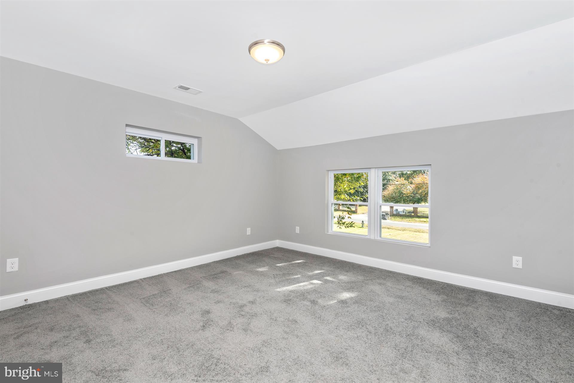6603 Horseshoe Road Clinton, MD 20735 - Photo 9 of 30 Bedroom (Master)