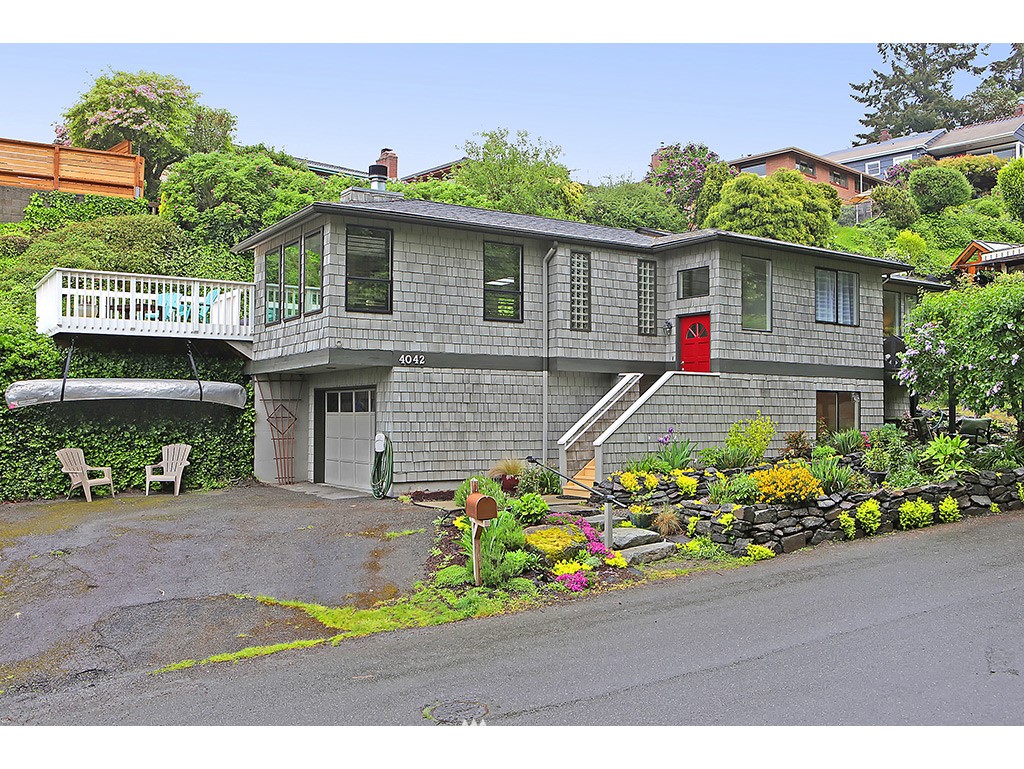 4042 Southwest Myrtle Street Seattle, WA 98136 - Photo 1 of 19 Gallery Image 1