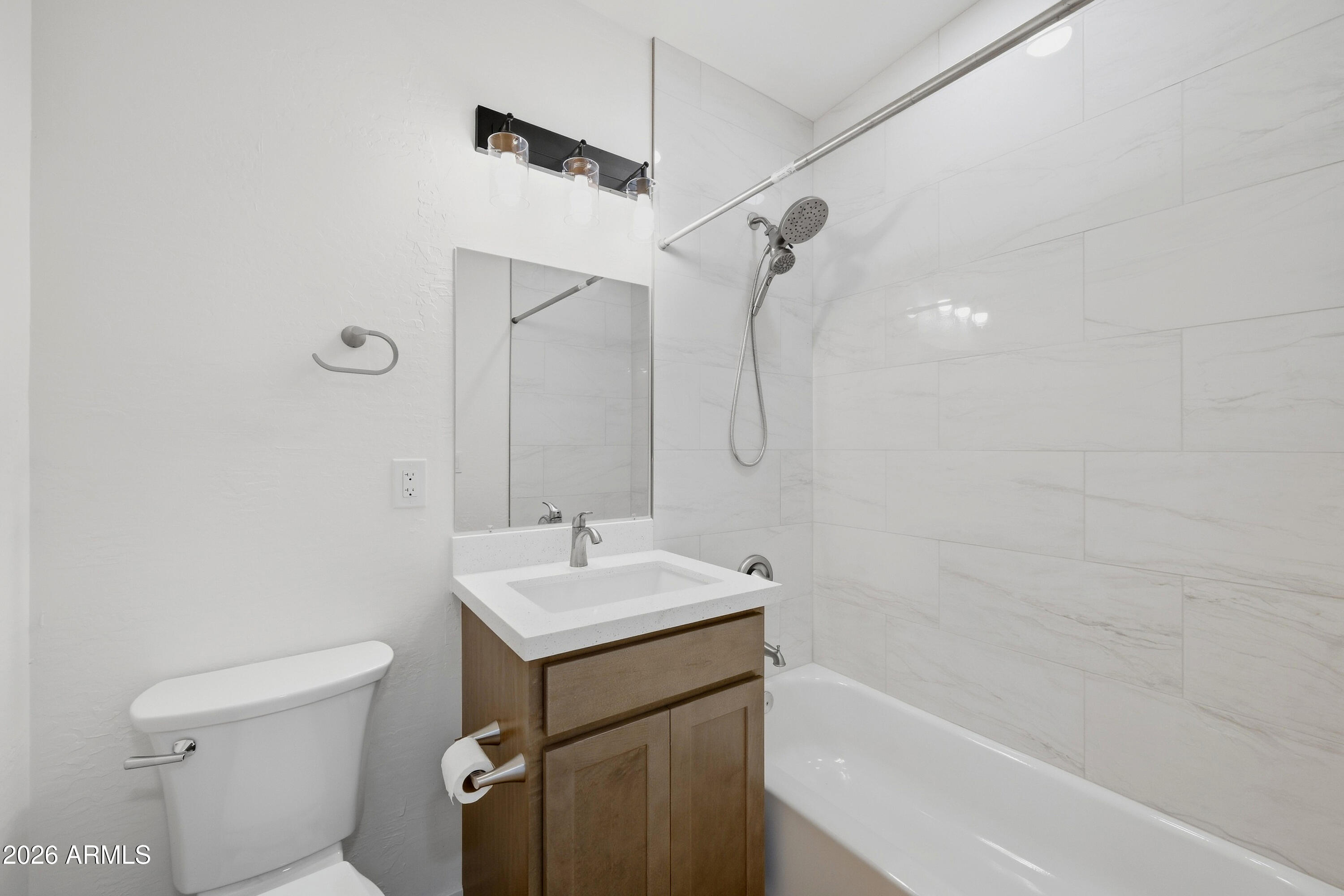 4143 West Cheery Lynn Road Phoenix, AZ 85019 - Photo 11 of 20 18_019_dsc_4270