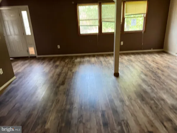 $167,500 | 8922 Carpers Pike, Yellow Spring, WV 26865