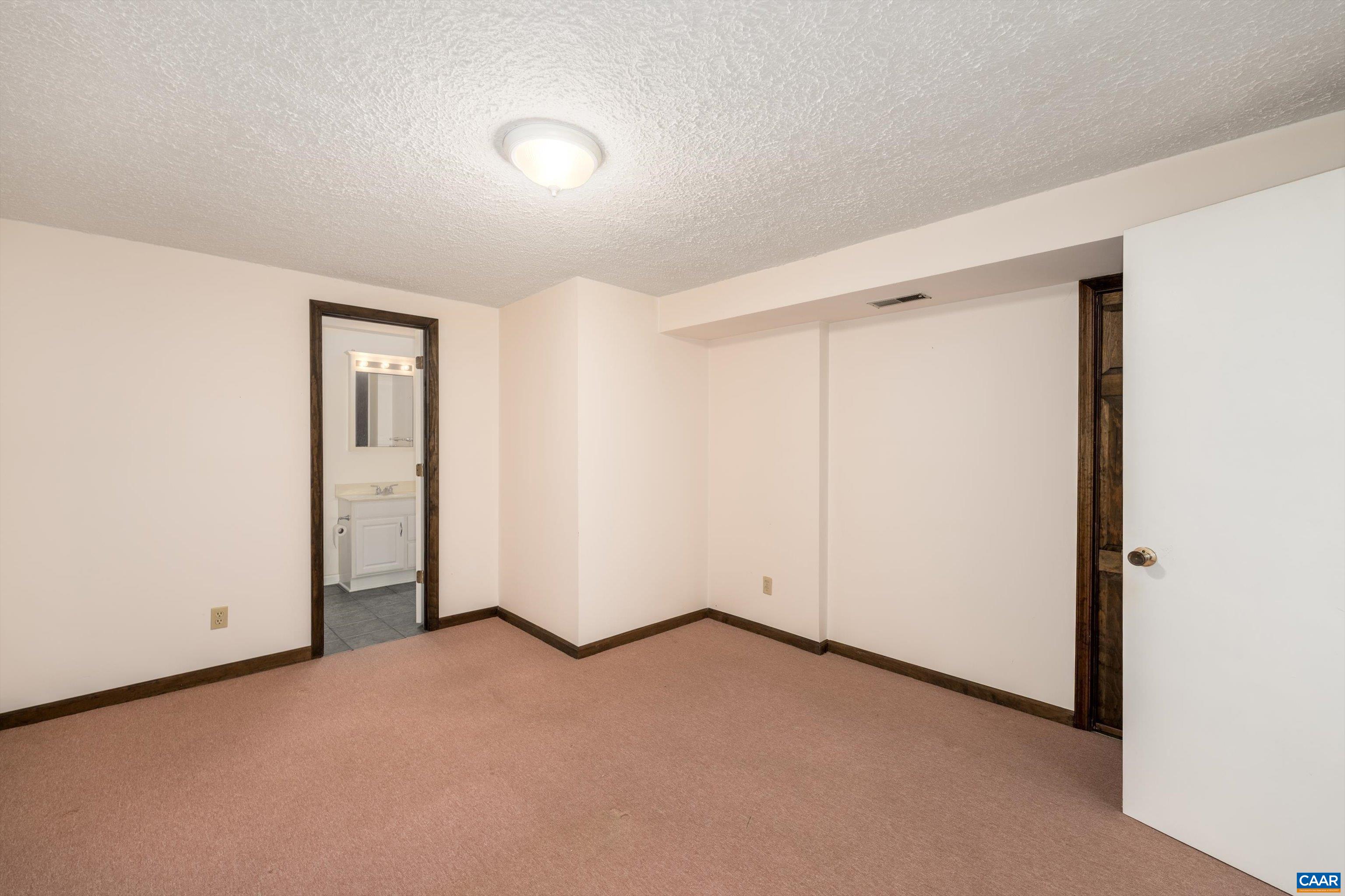 30234 Mine Run Road Locust Grove, VA 22508 - Photo 34 of 54 Gallery Image 34