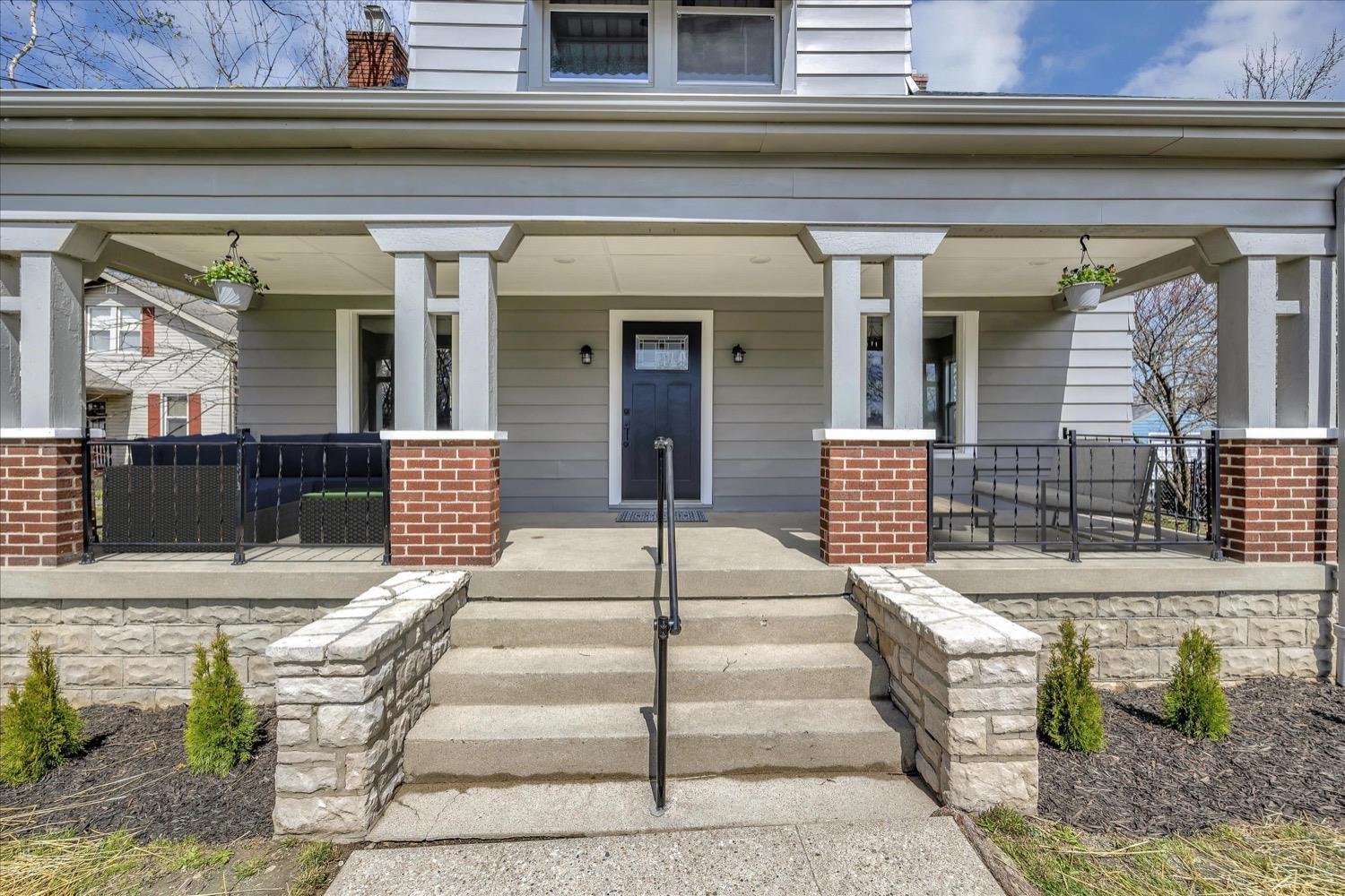 1150 Groesbeck Road Cincinnati, OH 45224 - Photo 3 of 27 Gallery Image 3