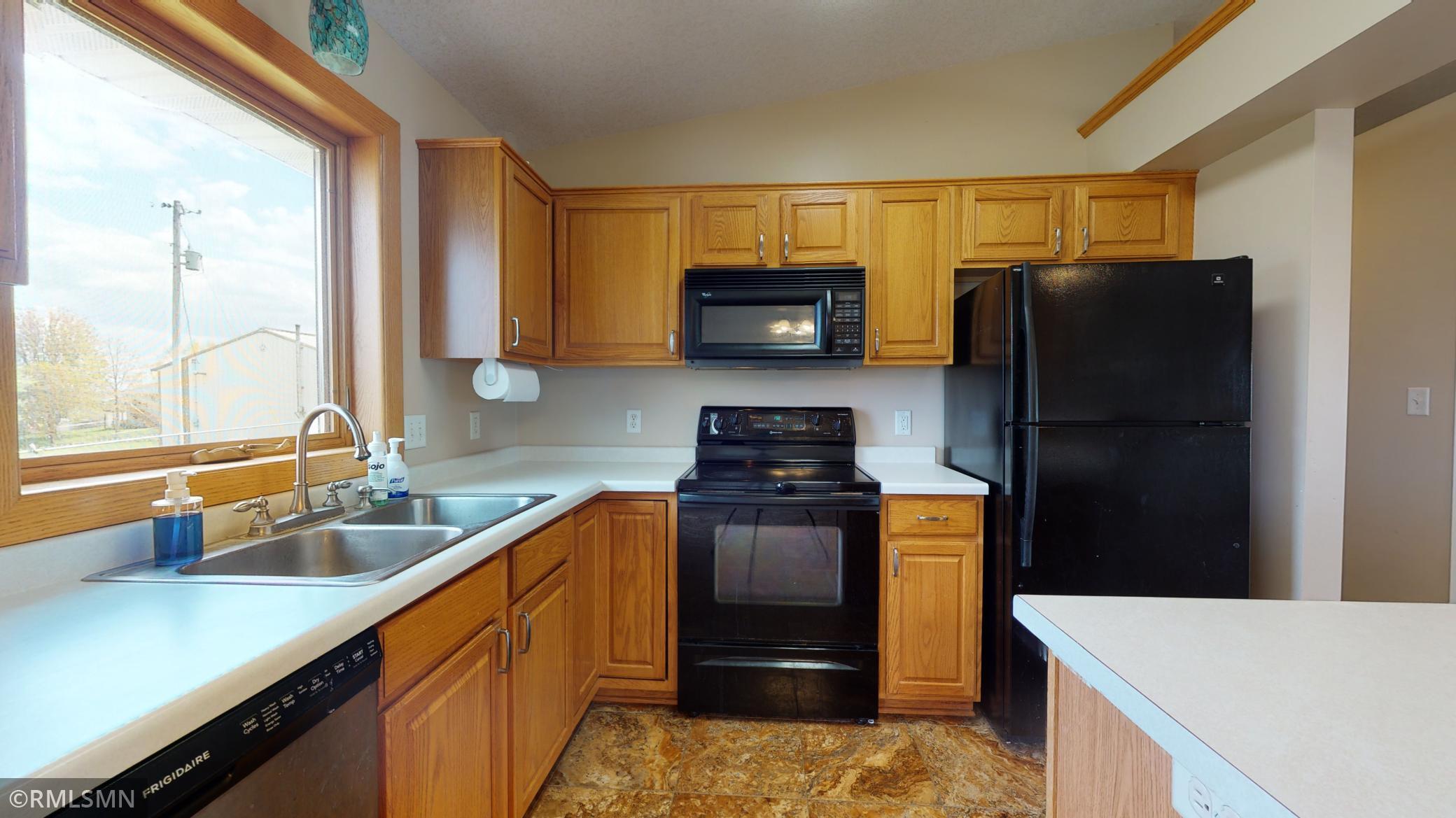 602 Manor Ridge Drive Northwest Rochester, MN 55901 - Photo 6 of 22