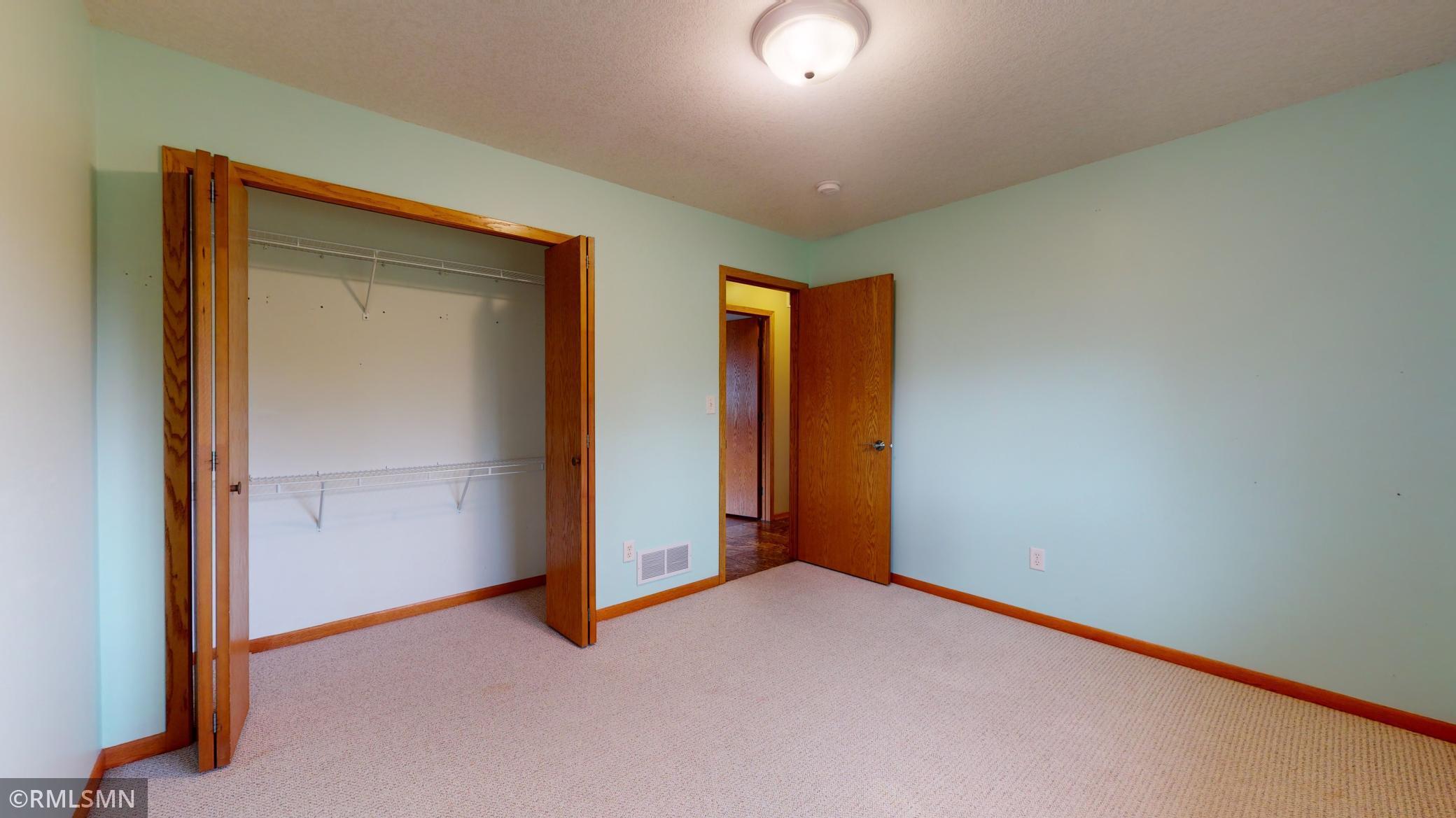 602 Manor Ridge Drive Northwest Rochester, MN 55901 - Photo 10 of 22