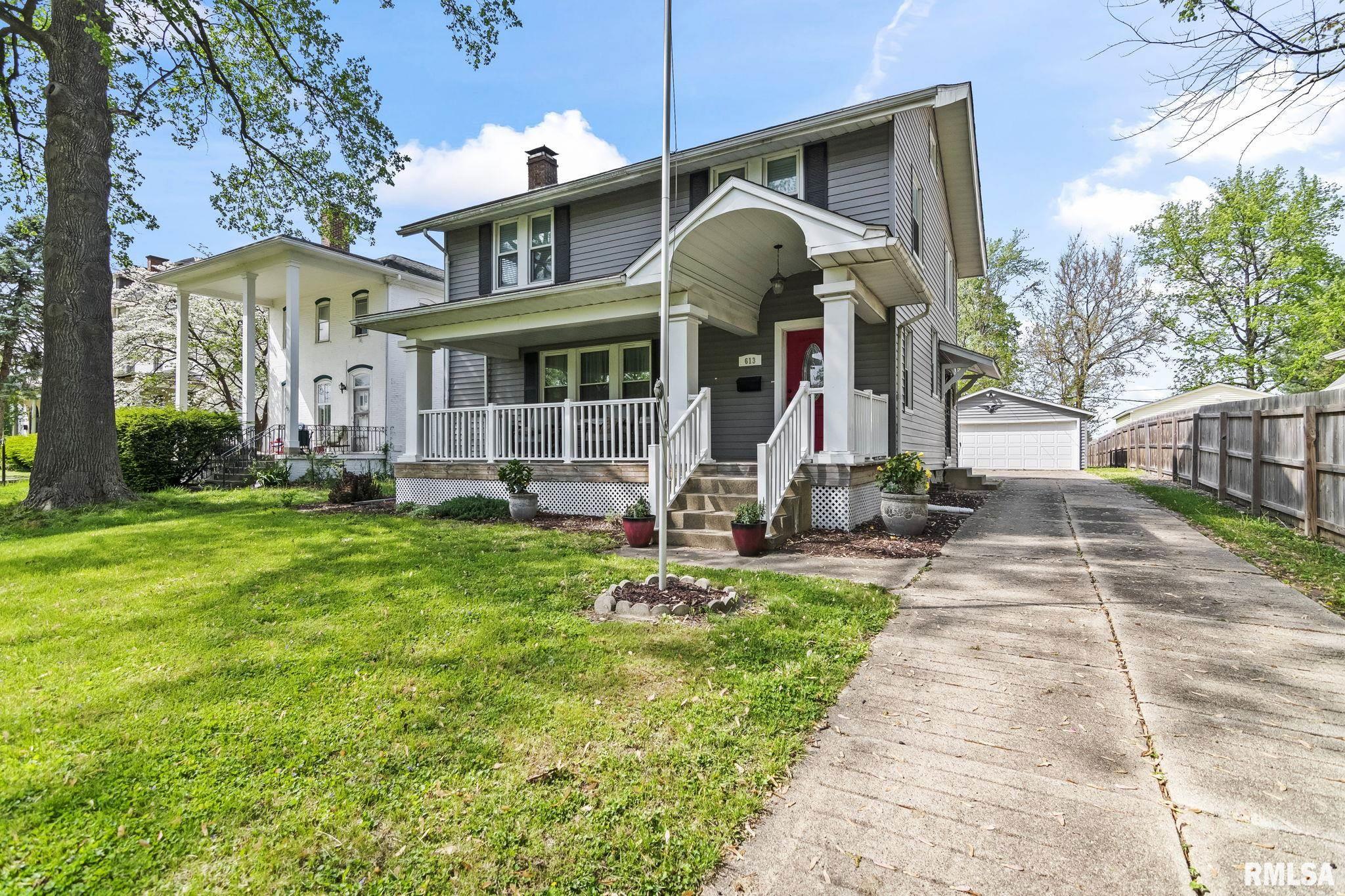 613 East Black Avenue Springfield, IL 62702 - Photo 2 of 44 Gallery Image 2