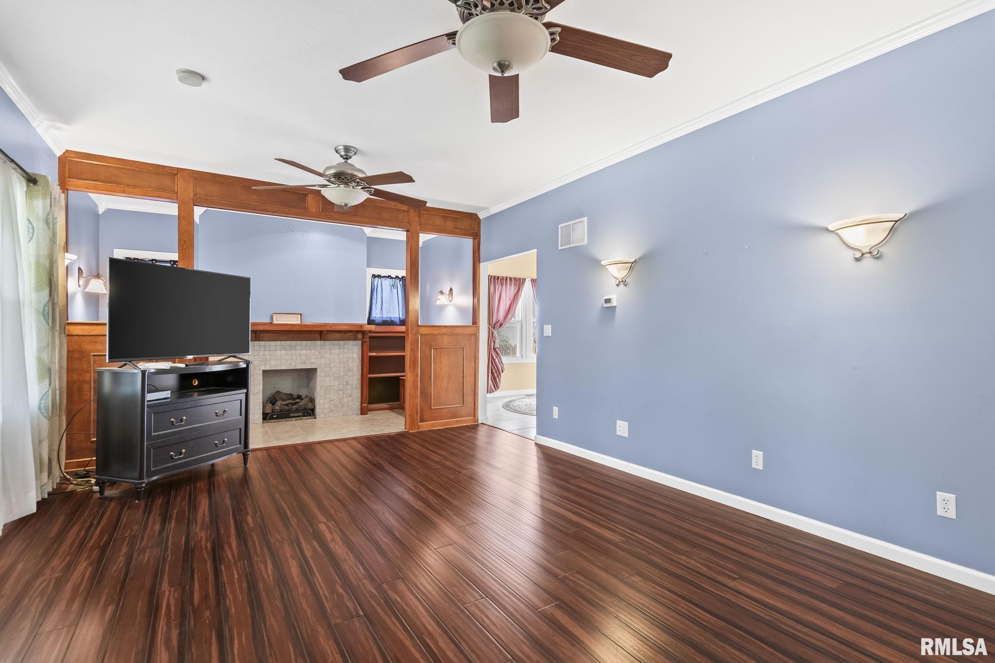 613 East Black Avenue Springfield, IL 62702 - Photo 7 of 44 Gallery Image 7