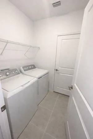 $2,200 | 2099 Babbling Brk Boulevard, Auburndale, FL 33823