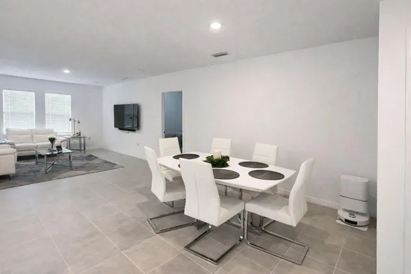$2,200 | 2099 Babbling Brk Boulevard, Auburndale, FL 33823