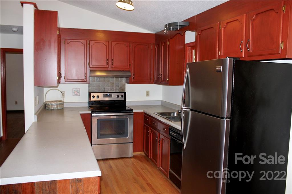 135 Holly Ridge Road Dallas, NC 28034 - Photo 23 of 26 Gallery Image 23